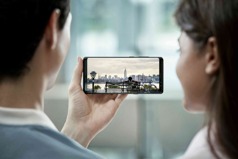 Samsung Galaxy S9 infinity display: quali sono le novità