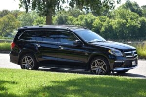 mercedes-benz-gls-g5cc69be63_1280 - puntocuneo