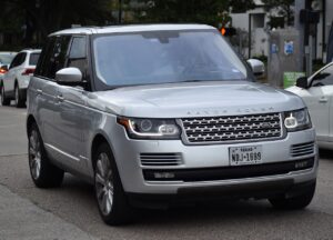 range-rover-g74f20f68c_1280 - puntocuneo