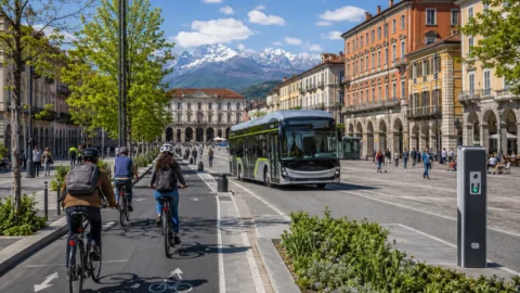 Piano Mobilità Cuneo 2030: approvati 50 km di piste ciclabili e ZTL ampliata
